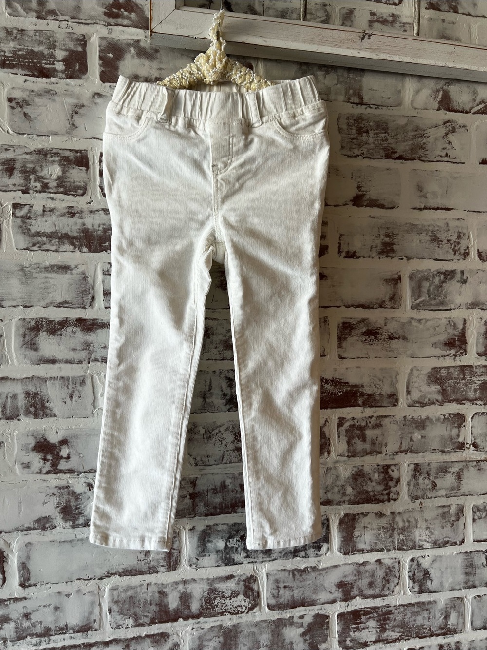Baby Gap corduroy Kids White Stretch Pull-On Pants